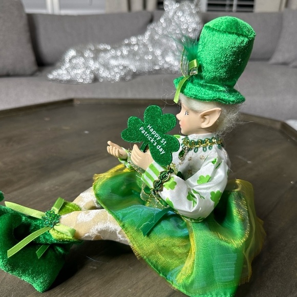 St Patricks Day Elf Leprechaun Doll Shelf sitter/18” GIRL - Picture 4 of 7